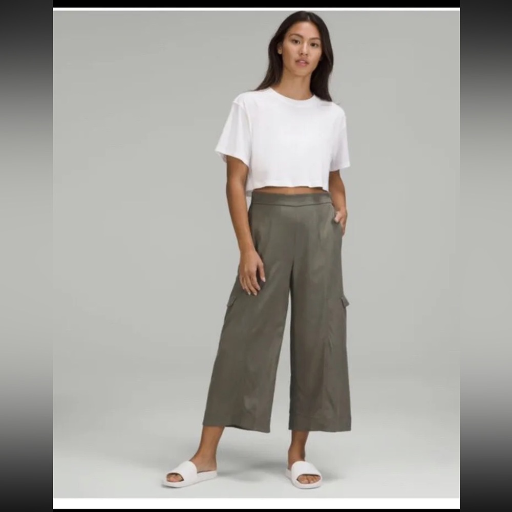 Metropolis Maven high rise HR crop size 8 NWT